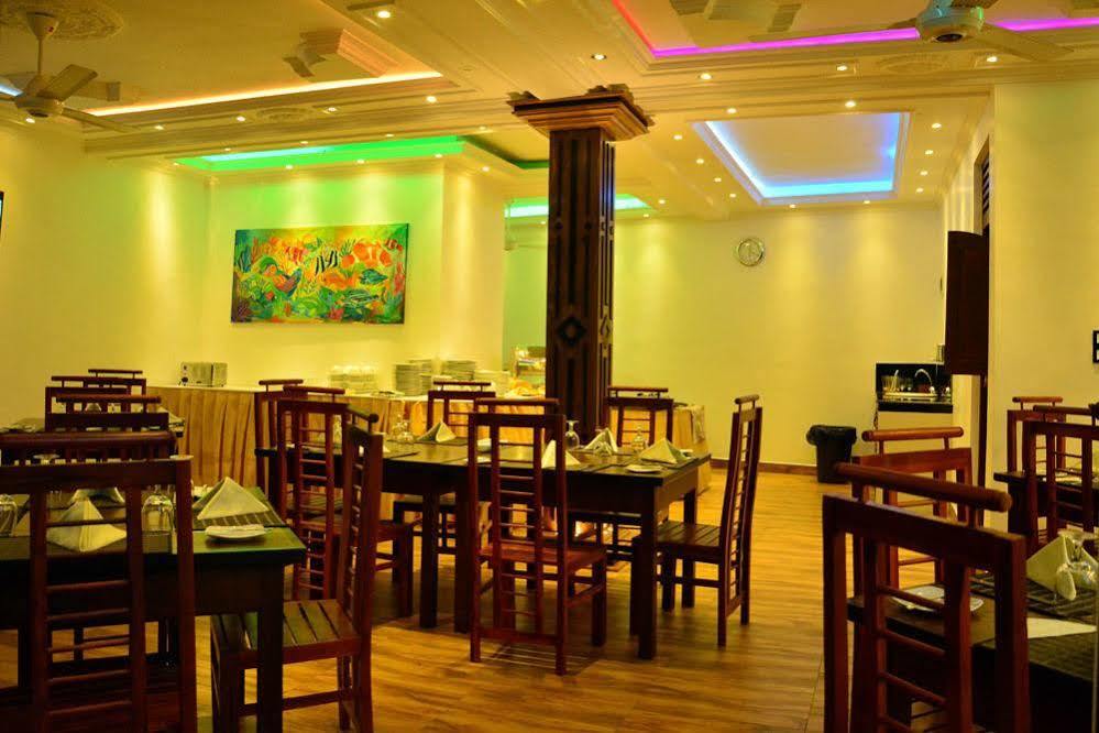 乌纳瓦图纳荣耀大酒店 外观 照片